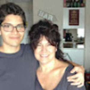 Meet your Posher, Debbie